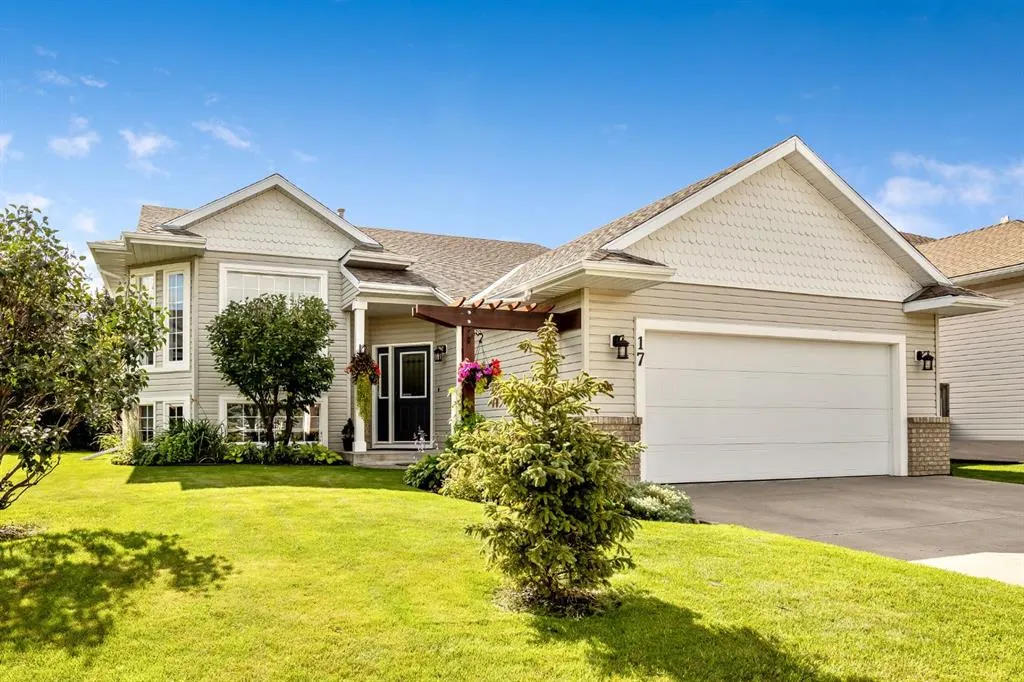17 Bow Way