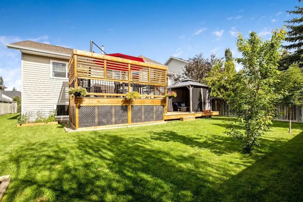 17 Bow Way