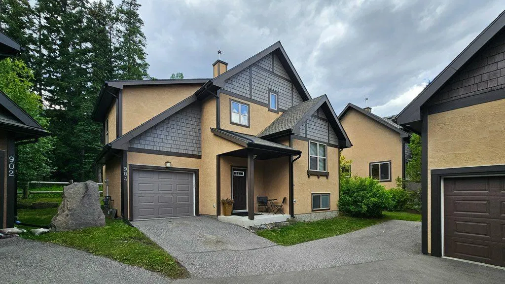 109 Armstrong place, #904