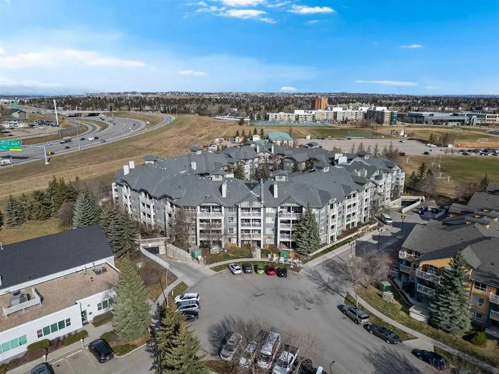 35 Richard Court SW, #113