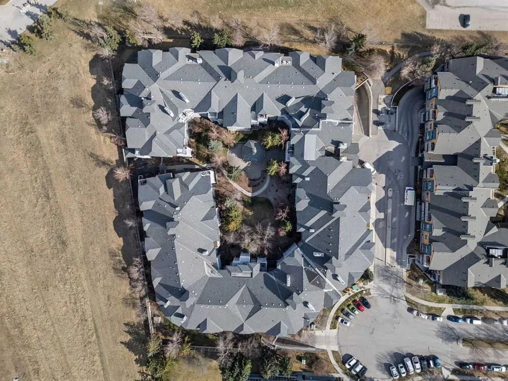 35 Richard Court SW, #113