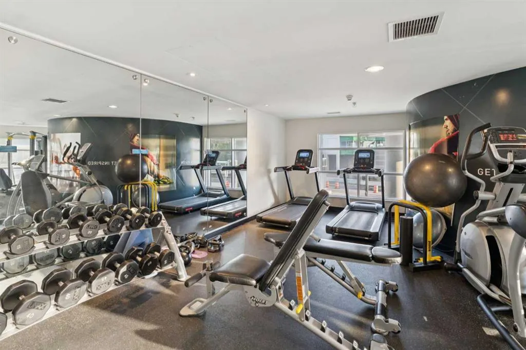 38 9 Street NE, #314