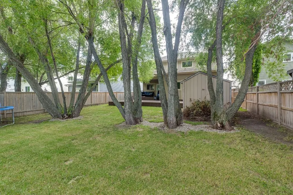 812 Stonehaven Drive