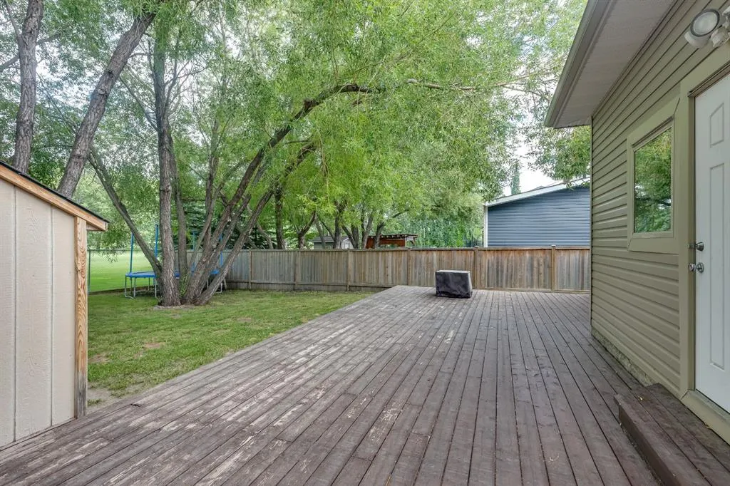812 Stonehaven Drive