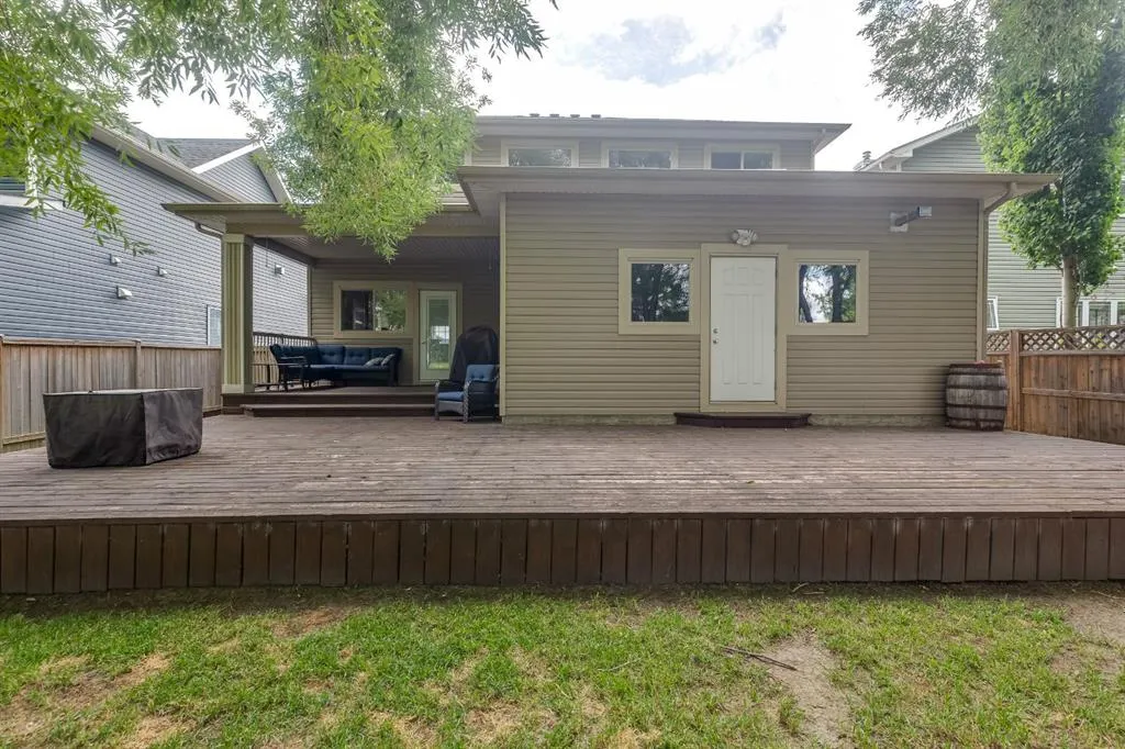 812 Stonehaven Drive