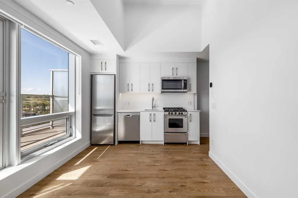 110 18A Street NW, #822
