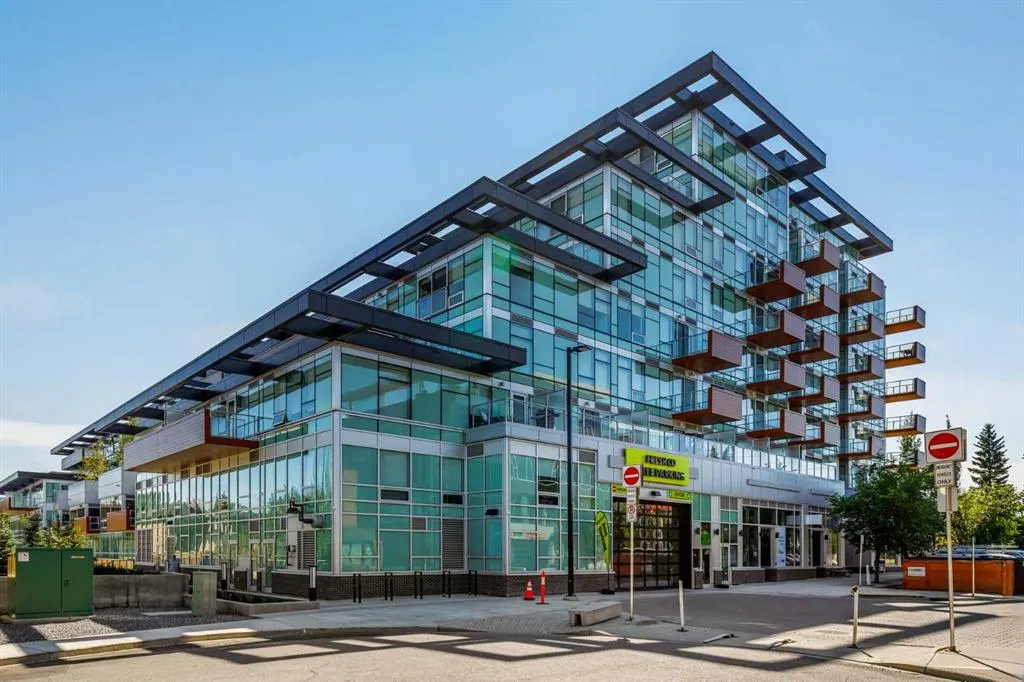 110 18A Street NW, #822
