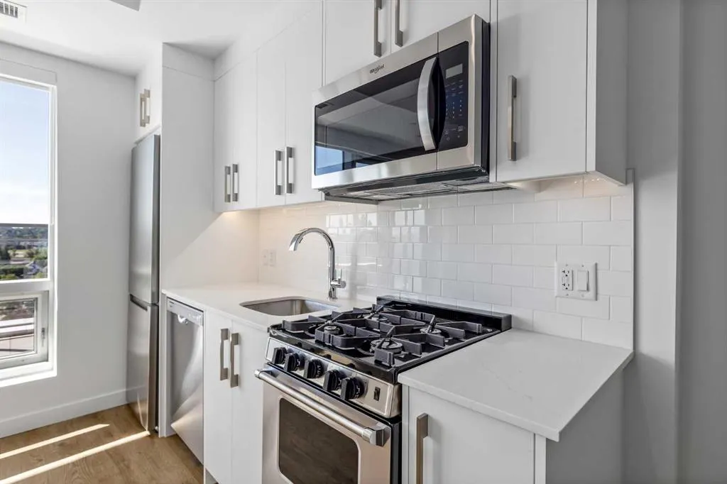 110 18A Street NW, #822
