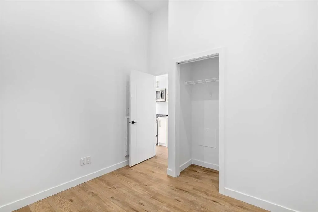 110 18A Street NW, #822