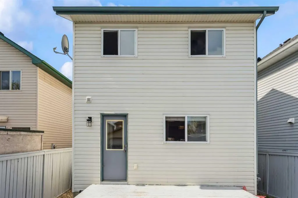 159 Country Hills Crescent NW