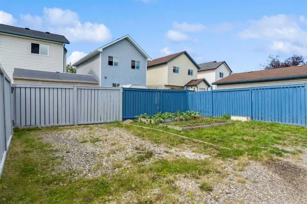 159 Country Hills Crescent NW
