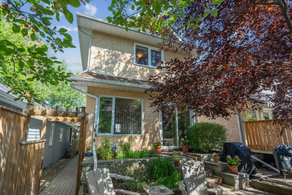 1809 28 Avenue SW