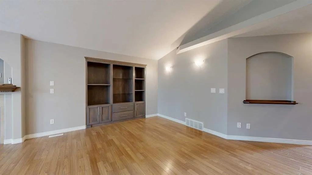 8910 122 Avenue, #34
