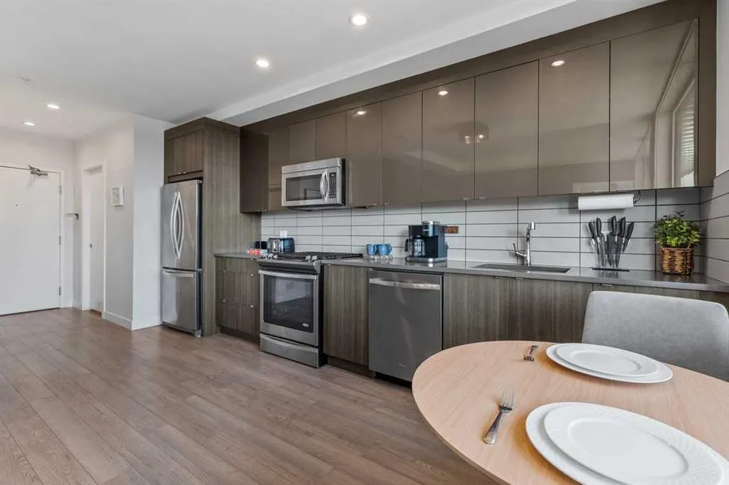 1526 9 Avenue SE, #304