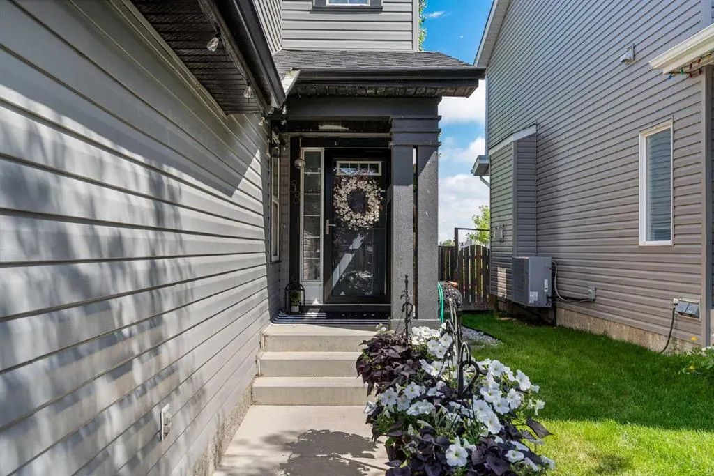 38 Copperfield Common SE