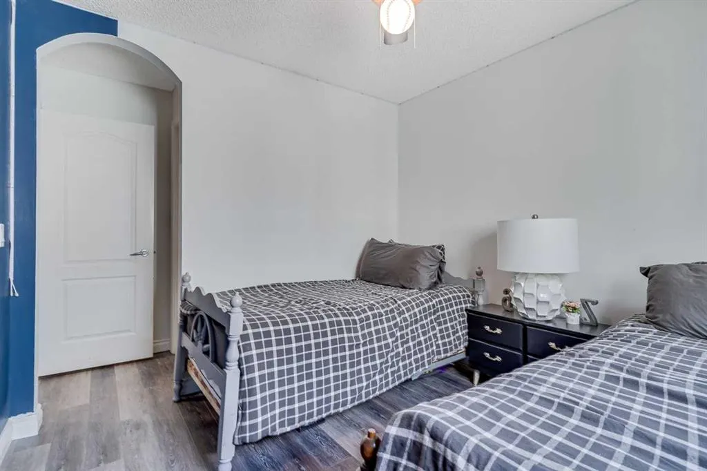 38 Copperfield Common SE