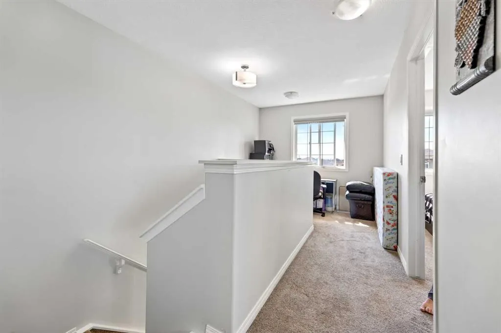 248 Taracove Road NE