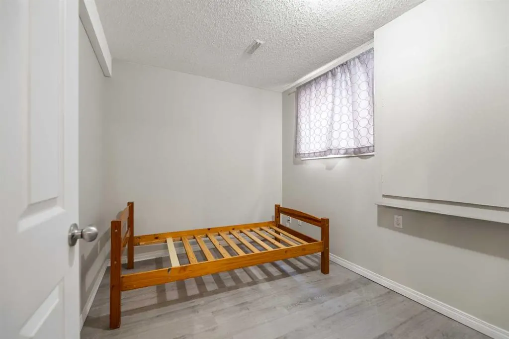 248 Taracove Road NE