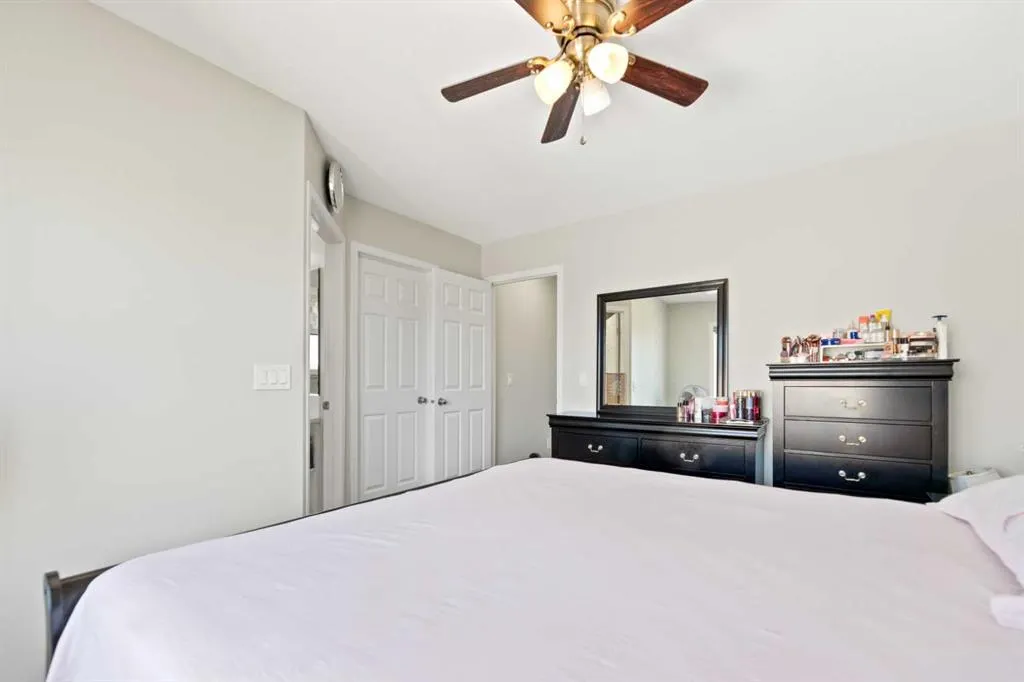 248 Taracove Road NE
