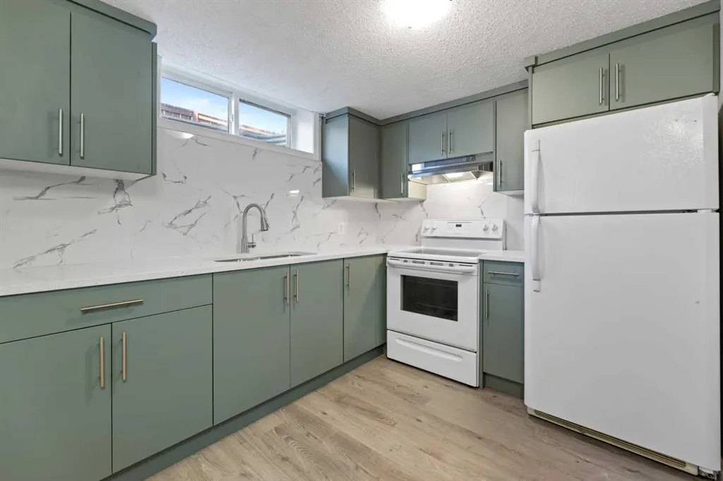 248 Taracove Road NE
