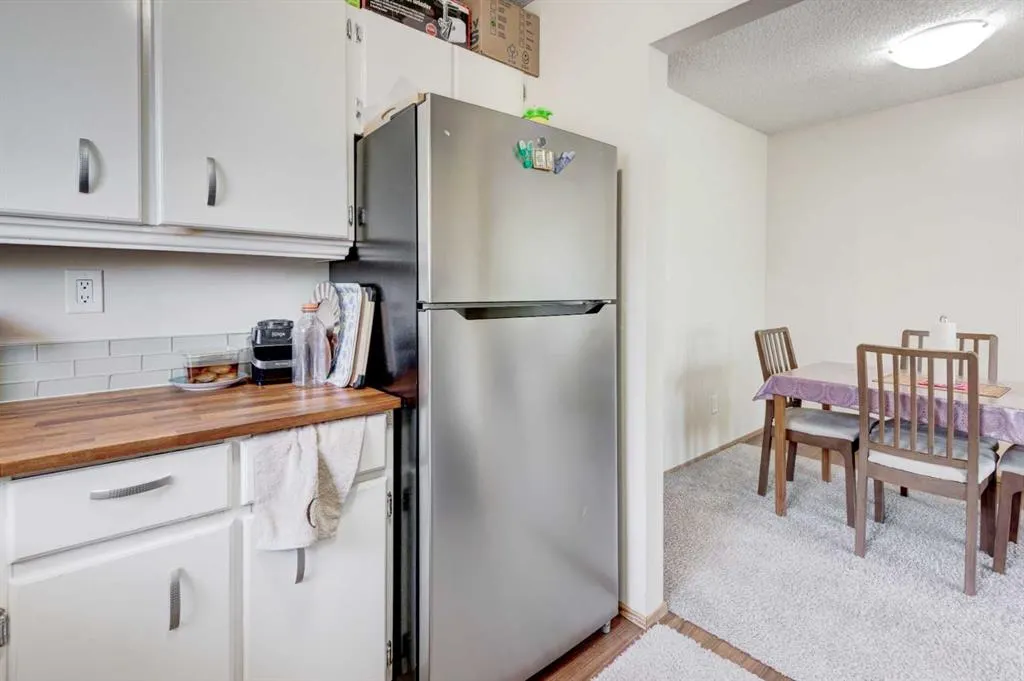 5 Fonda Drive SE