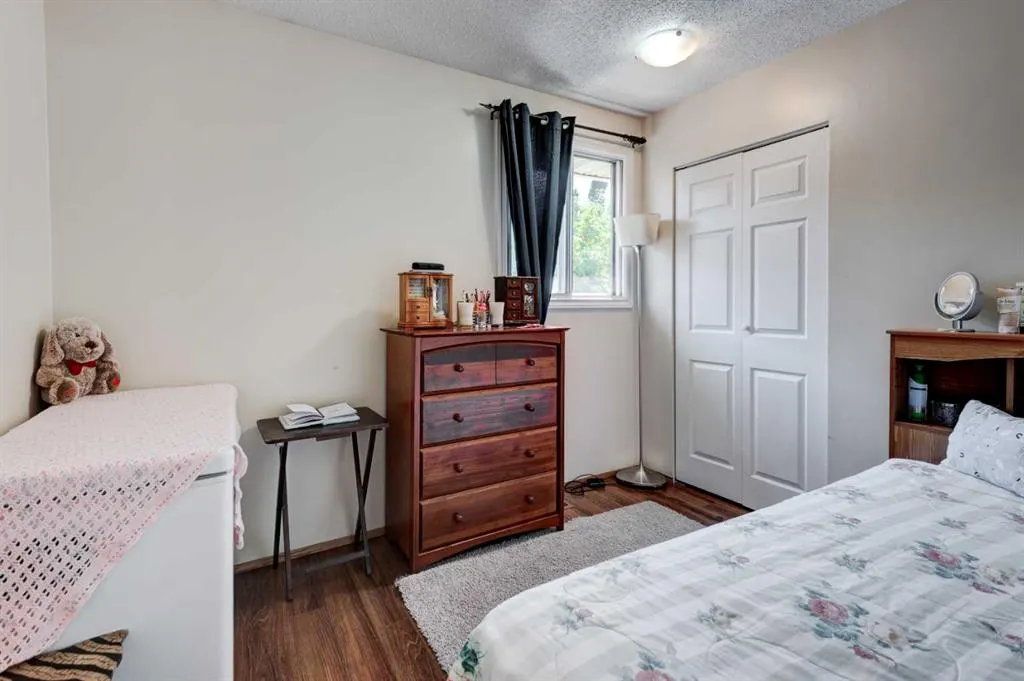 5 Fonda Drive SE