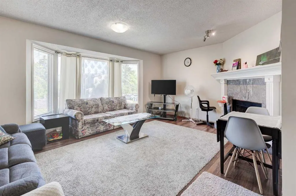 5 Fonda Drive SE