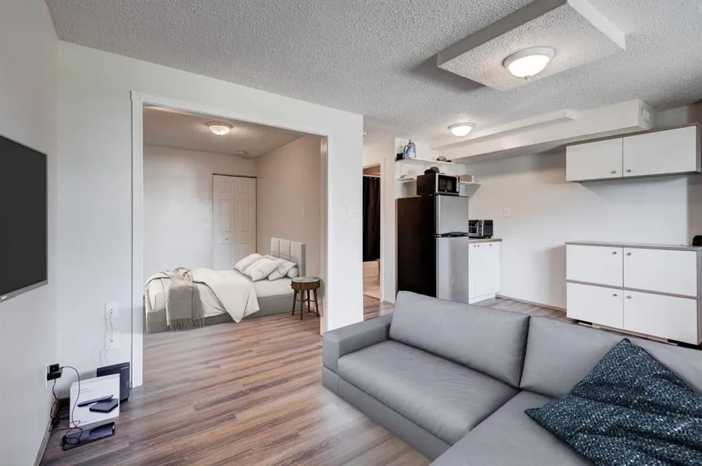 5 Fonda Drive SE