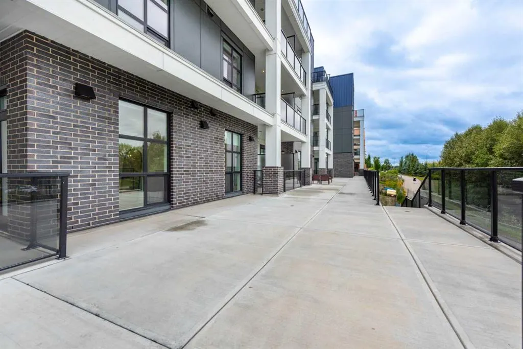 4270 Norford Avenue NW, #1206