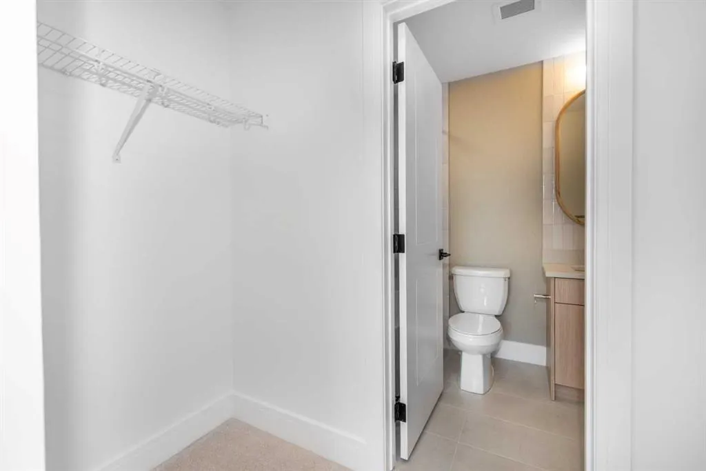 4270 Norford Avenue NW, #1206