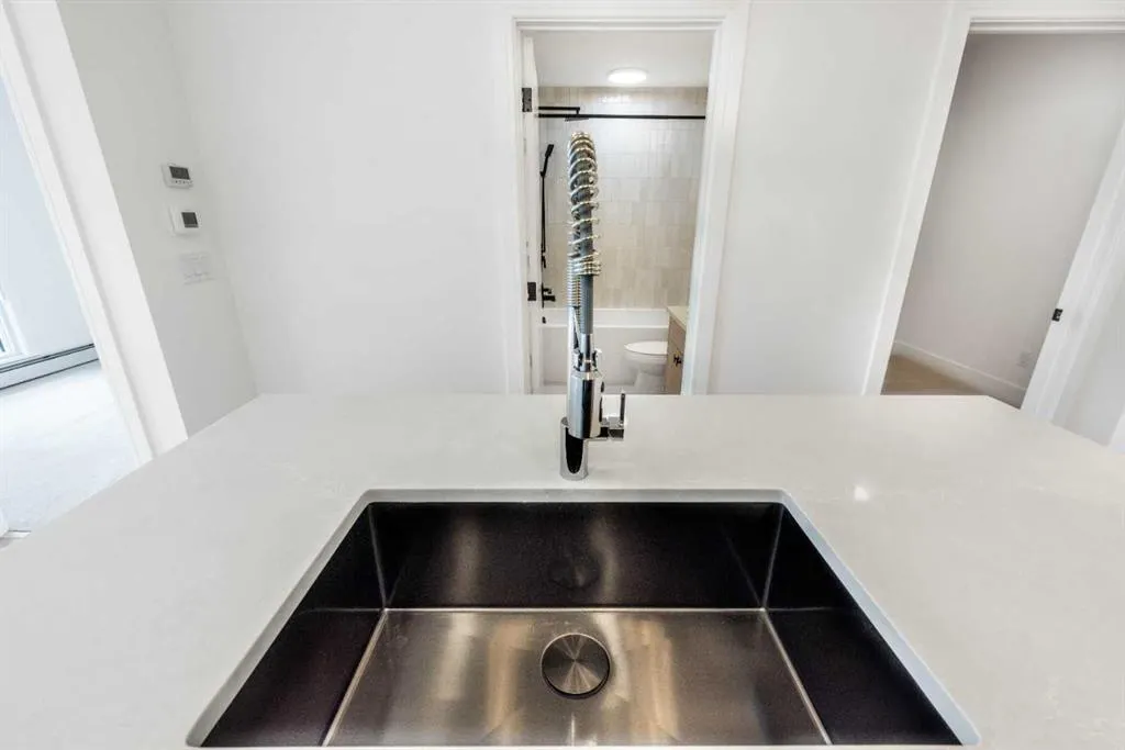 4270 Norford Avenue NW, #1206