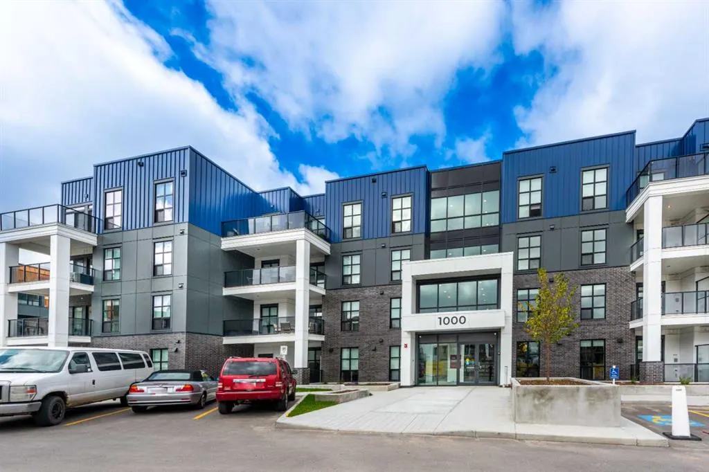 4270 Norford Avenue NW, #1206