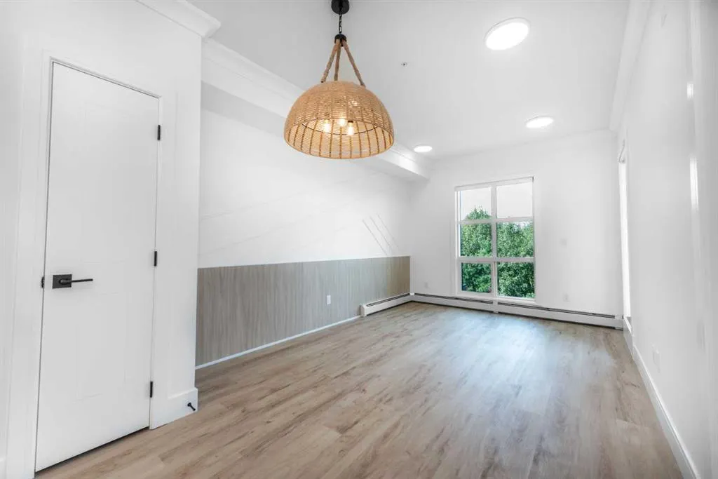 4270 Norford Avenue NW, #1206