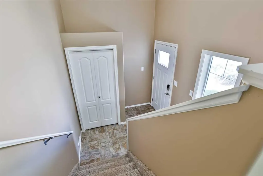 267 Heritage Court W