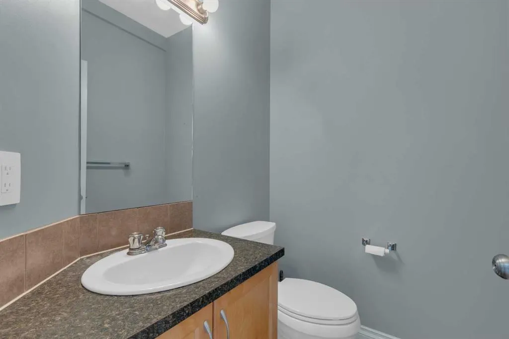 211 Strathaven Mews