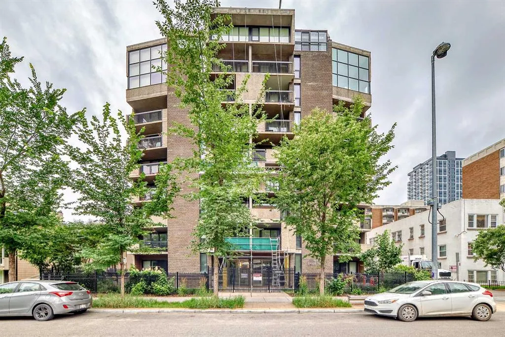 323 13 Avenue SW, #101