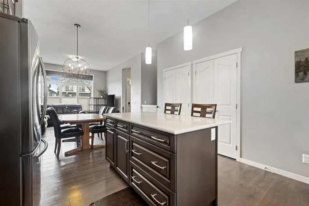 103 Masters Heights SE