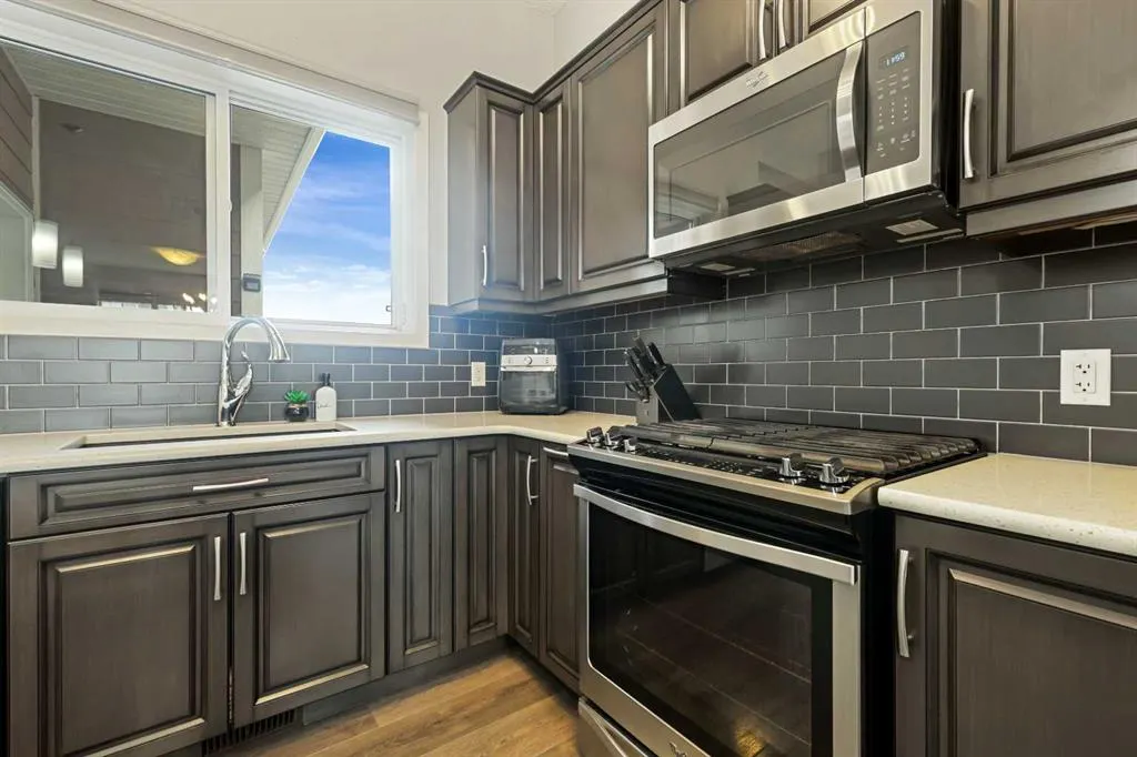 103 Masters Heights SE