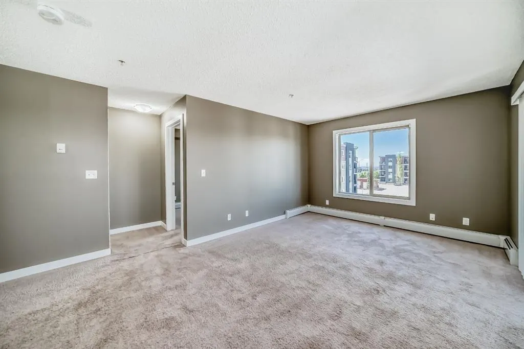 15 Saddlestone Way NE, #302