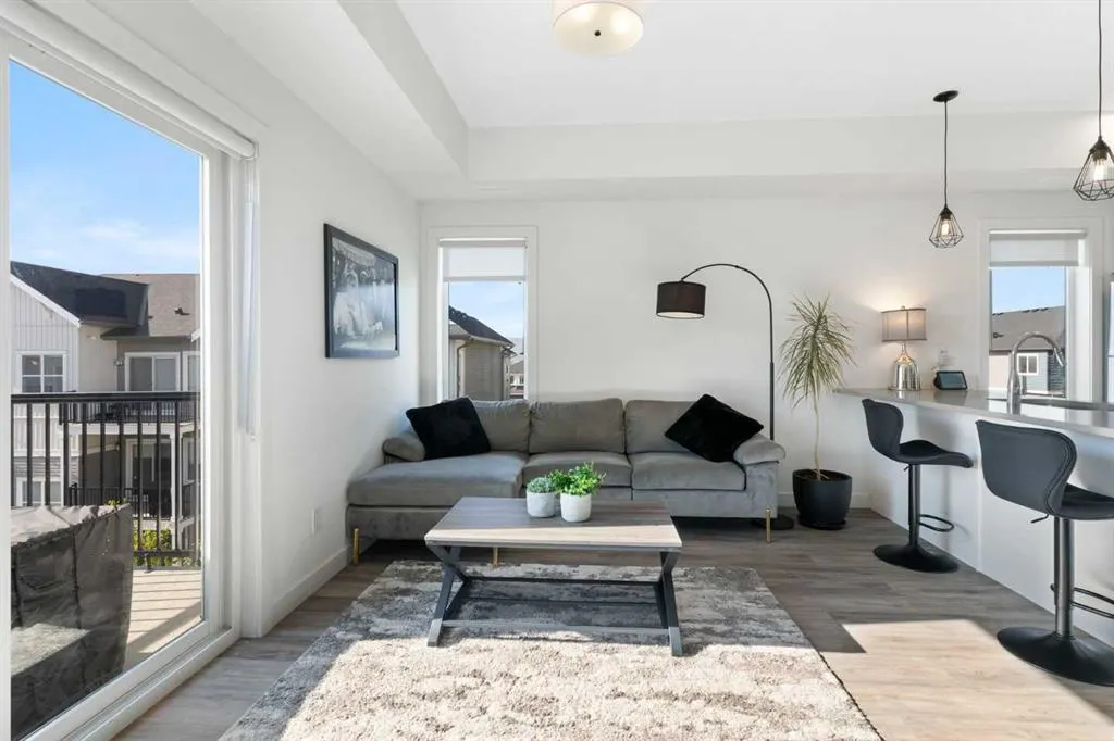 24 Rivercrest Drive, #602