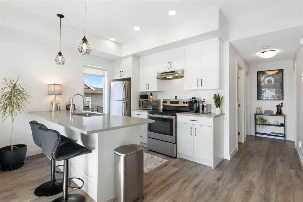 24 Rivercrest Drive, #602