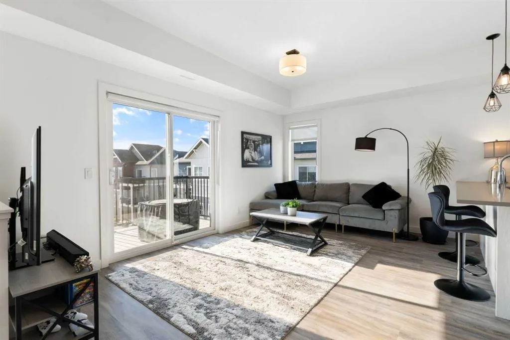 24 Rivercrest Drive, #602