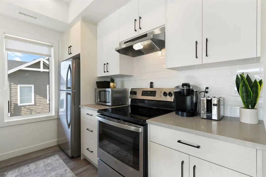 24 Rivercrest Drive, #602