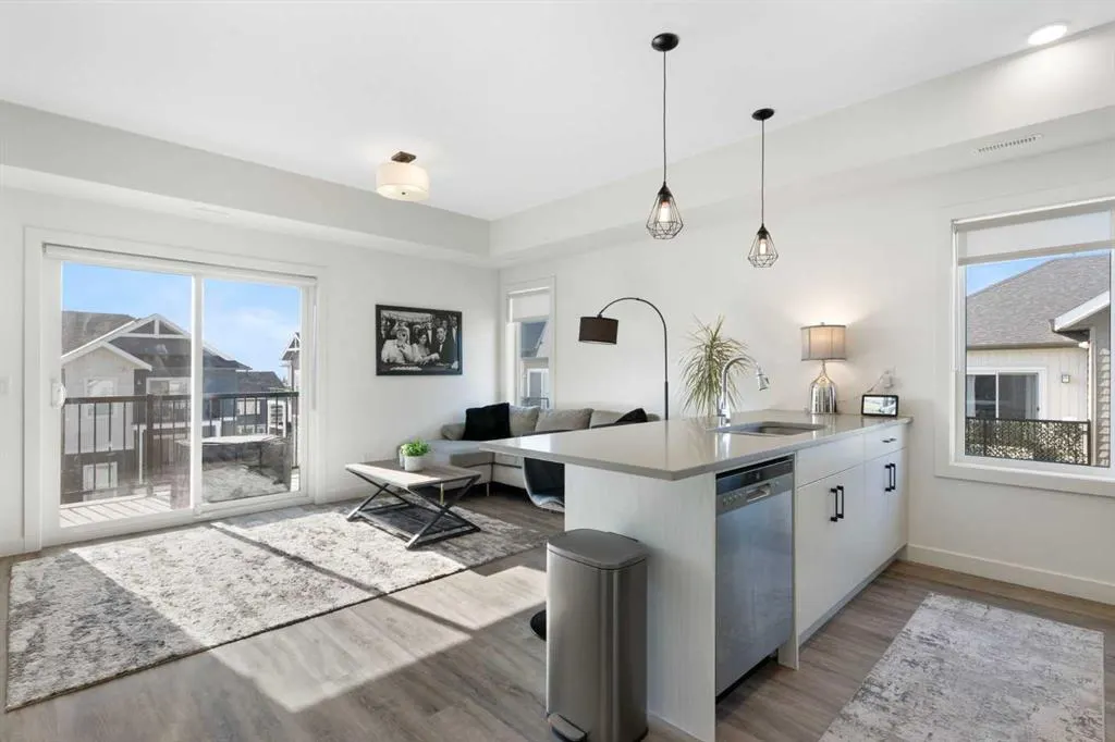 24 Rivercrest Drive, #602