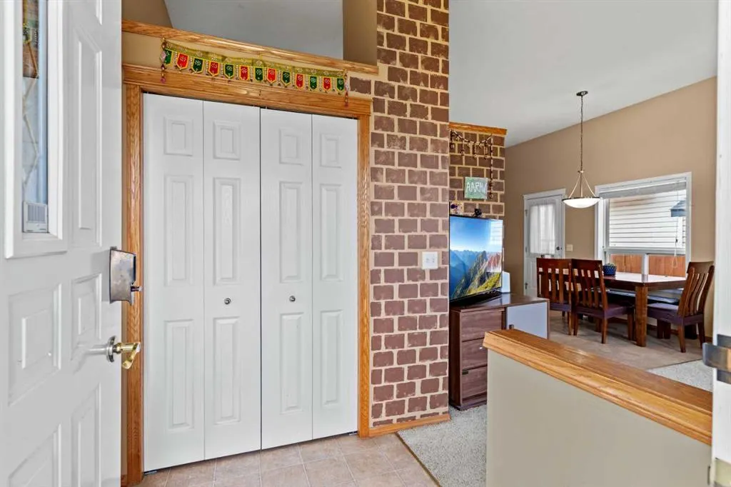 39 Saddlemont Close NE