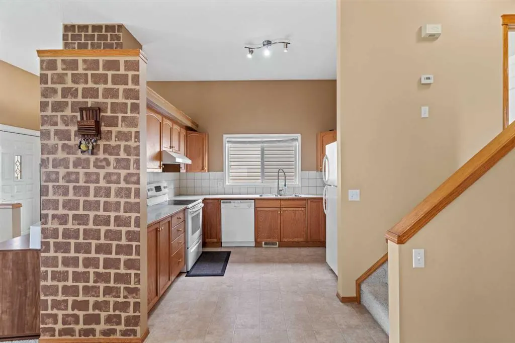 39 Saddlemont Close NE