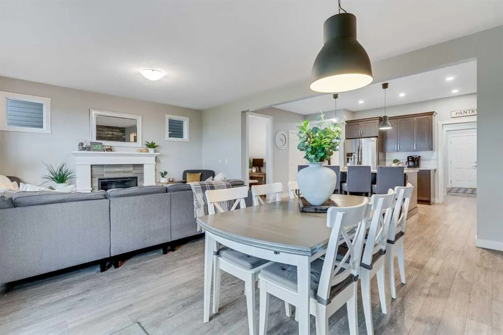 141 Williamstown Park NW