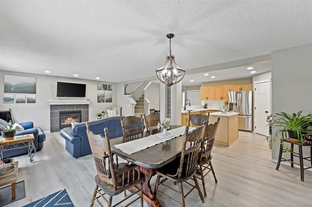 254 Evanscreek Court NW