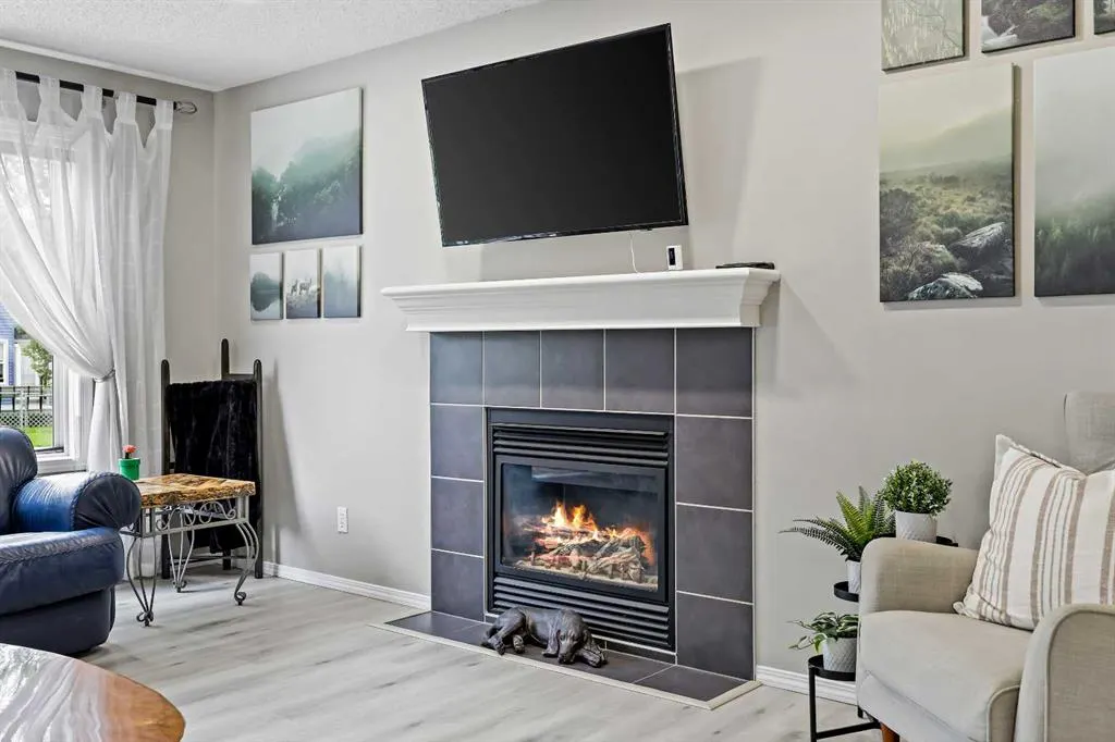 254 Evanscreek Court NW