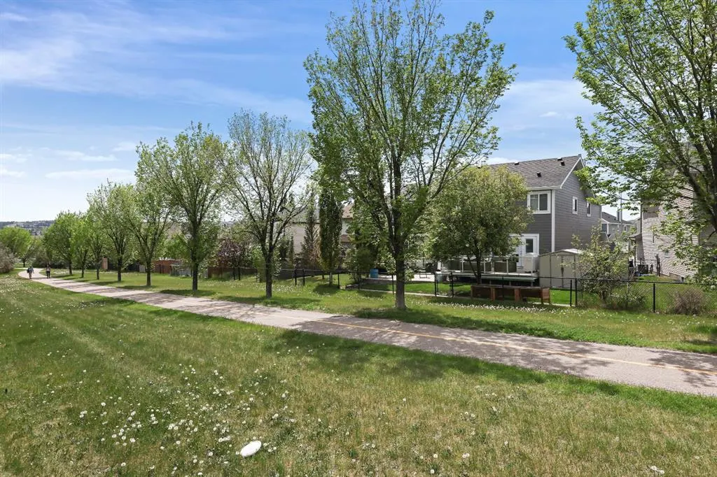 254 Evanscreek Court NW